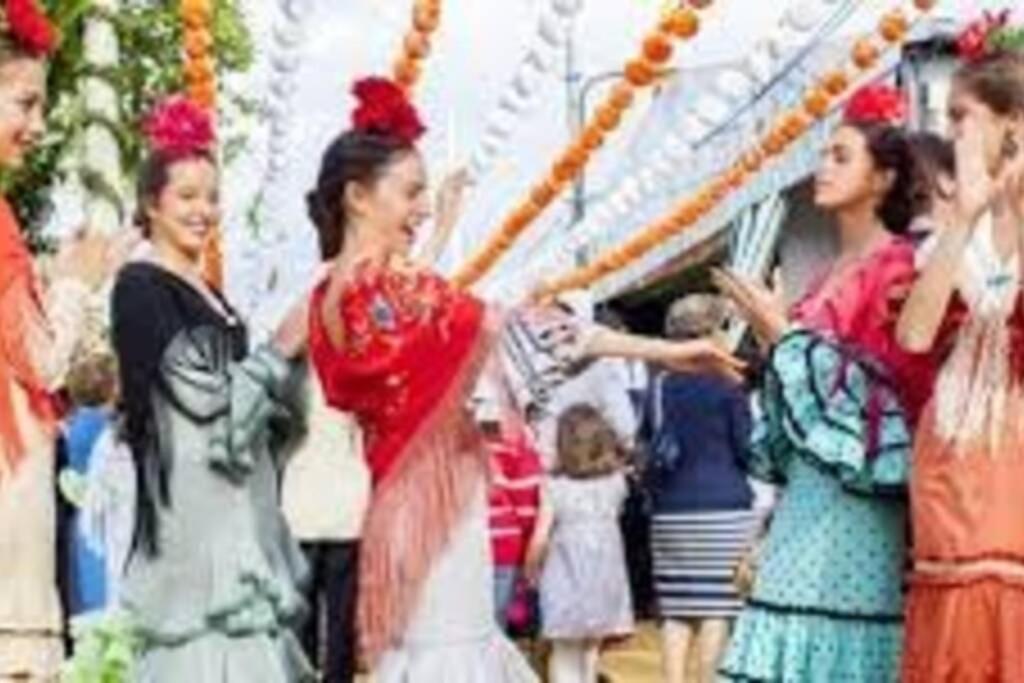 Cheap & Chic In The Center Of Sevilla Εξωτερικό φωτογραφία